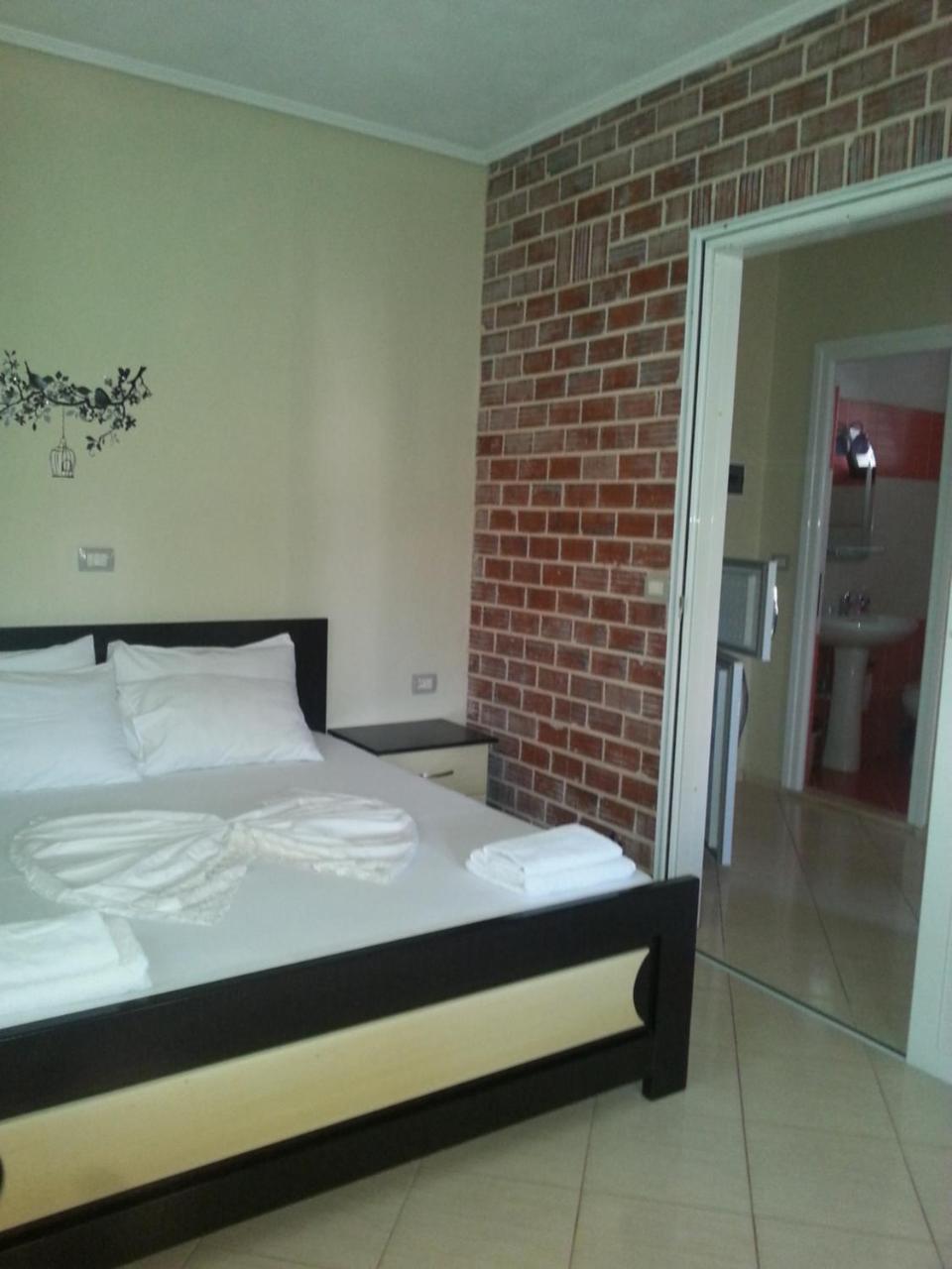 Altin Skrapari Apartament